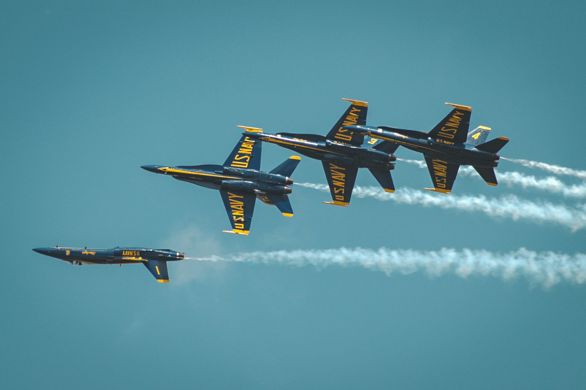 Legends AD1001: Blue Angels F/A-18A Hornet