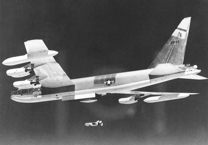 Sorties AD906: Decoy (B-52G / AQM-20)-2